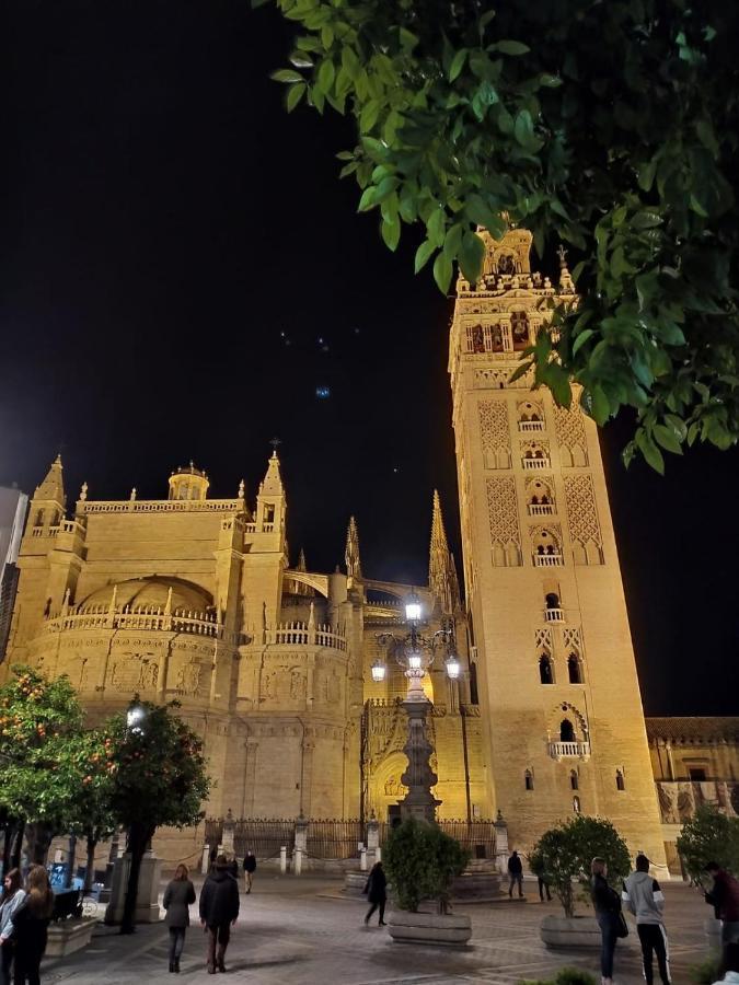 Living Triana House Lägenhet Sevilla Exteriör bild